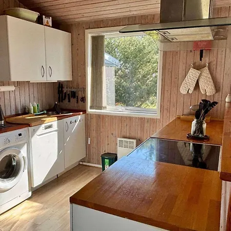 In Ruhiger Lage Mit Kamin, Terrasse Und Grenznähe