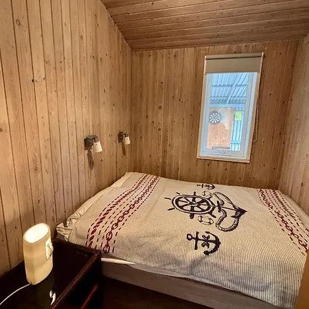 In Ruhiger Lage Mit Kamin, Terrasse Und Grenznähe Skovmose